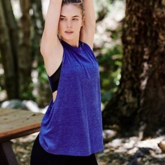 FREE PEOPLE Movement No Sweat Open Back Tank Top NWT - Size Small - Picture 4 of 6